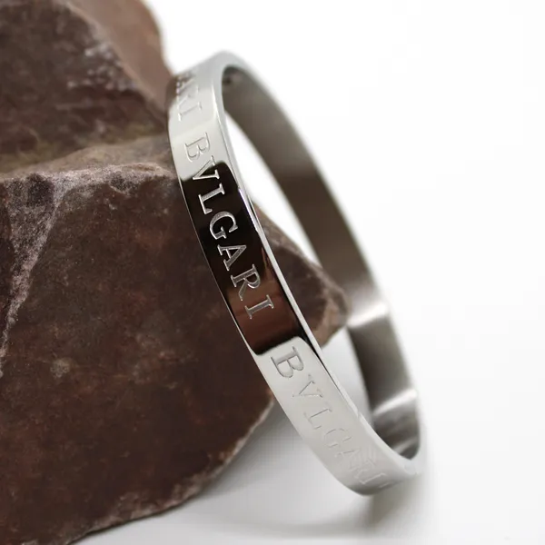 Minimalistic_Luxury_Silver_Men_S_Bracelet__Bracelet__silver_Stainless_steel