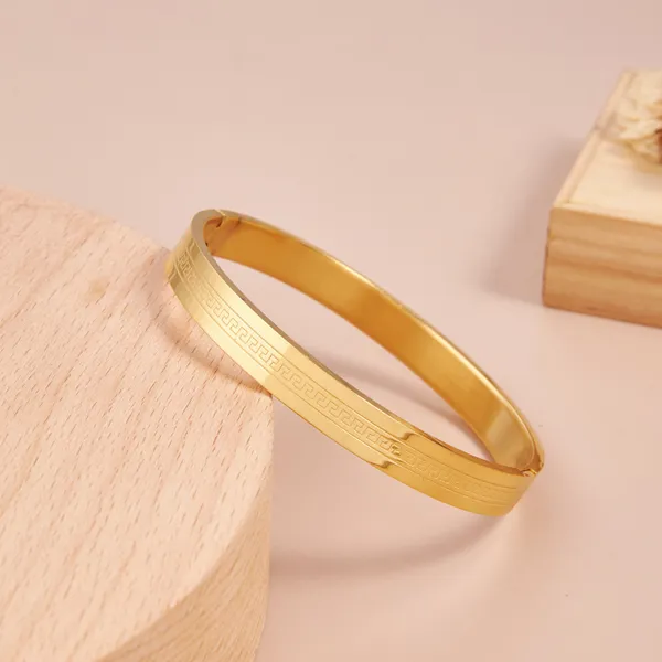 Greek_Key_Pattern_Bracelet_For_Men_7_Inch__Bracelet__gold_Stainless_steel