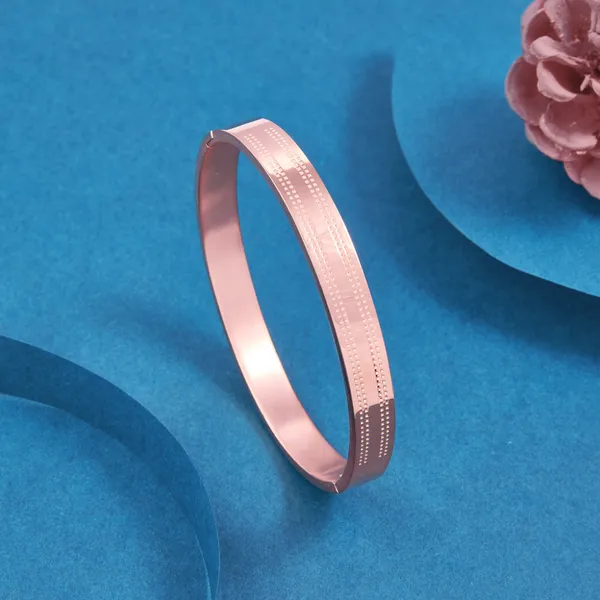 Elegant_Dotted_Line_Bracelet_For_Men_7_Inch_Rose_Gold_Bracelet__Rosegold_Stainless_steel