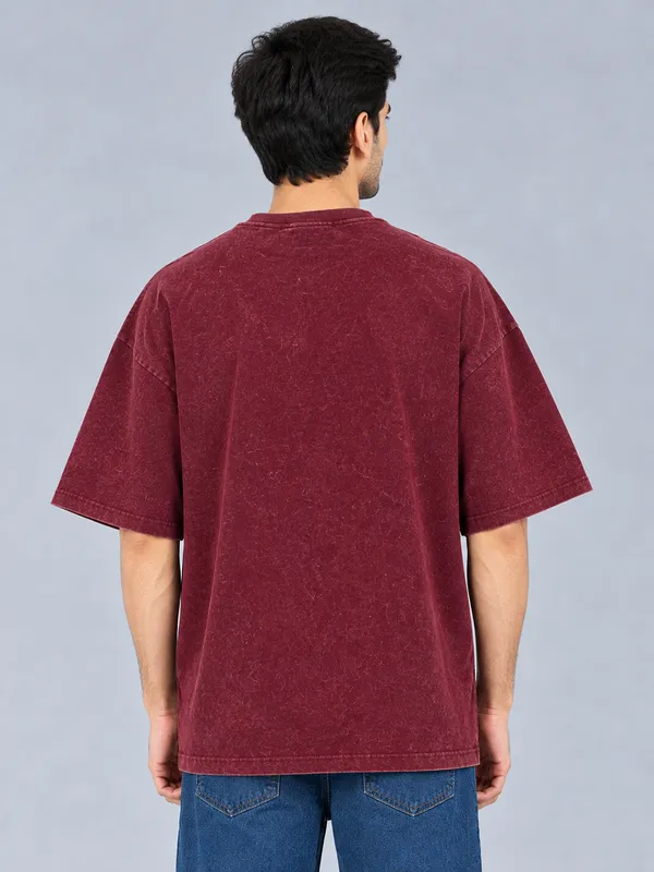 Maroon_Relaxed_Fit_Crew_Neck_T_Shirt_For_Men
