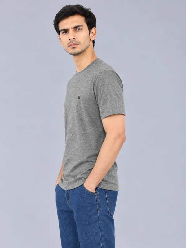 Grey_Cotton_Regular_Fit_T_Shirt_For_Men