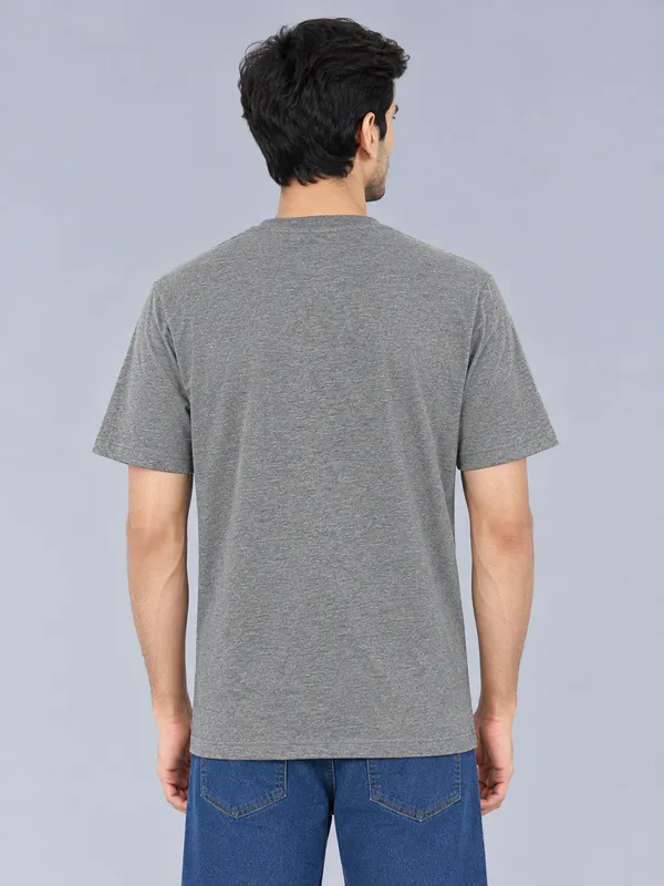 Grey_Cotton_Regular_Fit_T_Shirt_For_Men