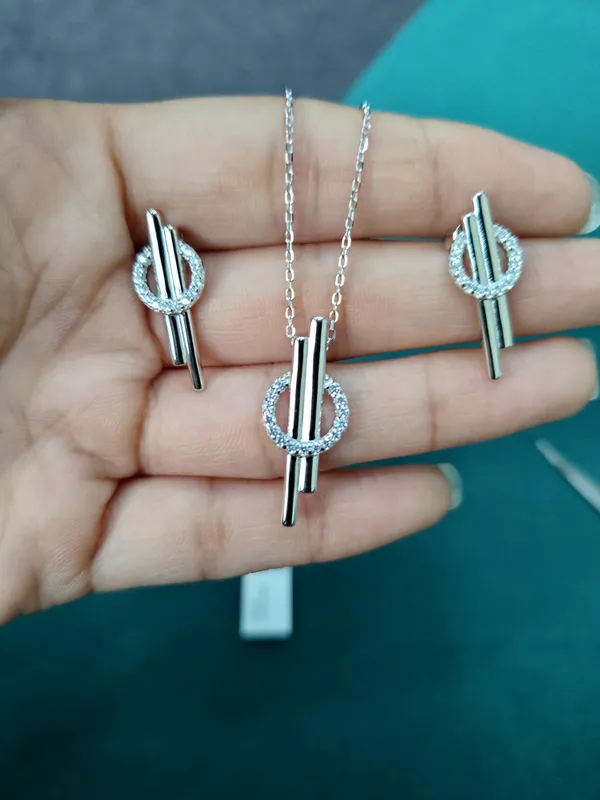Silver_925_Sterling_Silver_Trident_Pendant_Earring_Set_For_Women