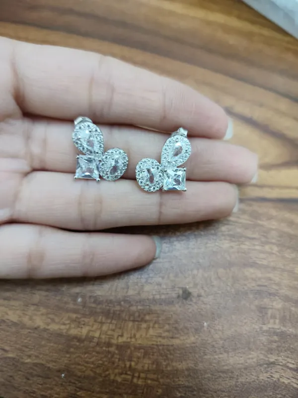 Silver_Sterling_Silver_925_Crystal_Stud_Earrings_For_Women