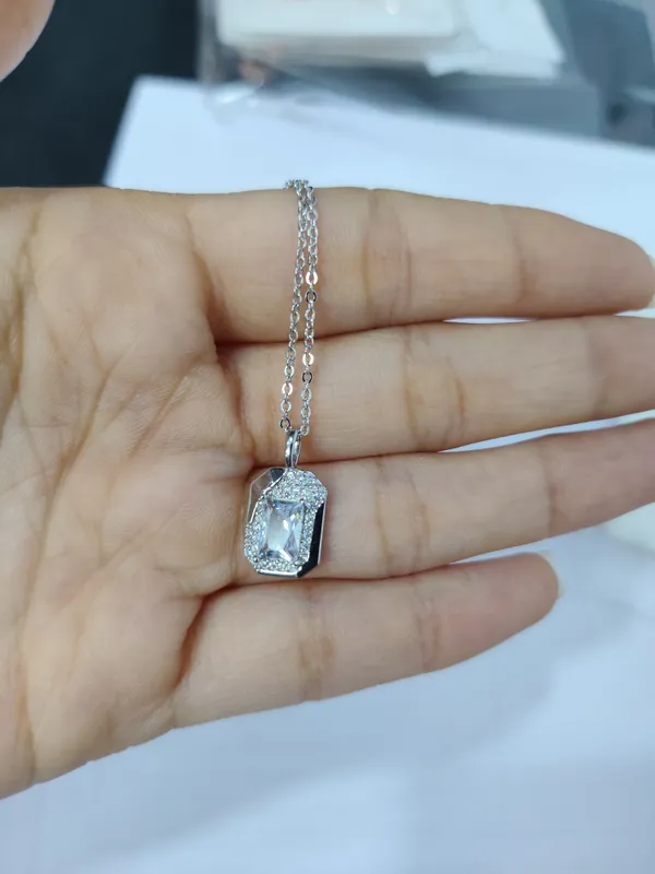 Silver_925_Sterling_Silver_Crystal_Pendant_Necklace_For_Women