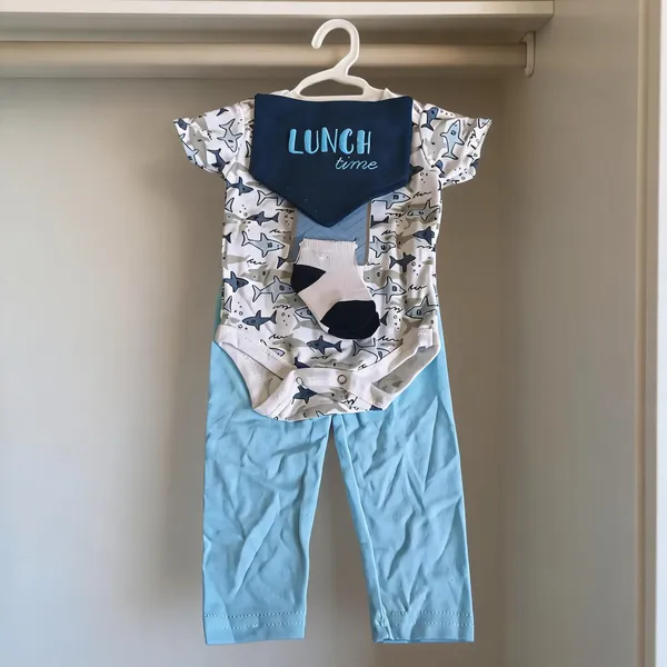 Multicolor_Fish_Print_Bodysuit_Set_for_Baby_Boys