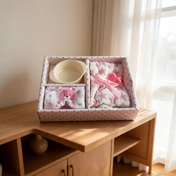 Pink_Baby_Gift_Hamper_Set_for_Newborns