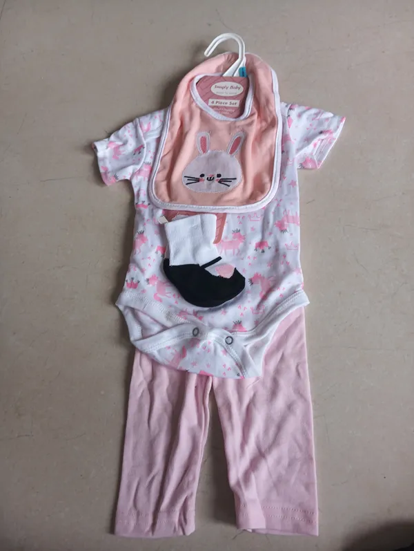 Pink_Printed_Four_Piece_Baby_Clothing_Set_for_Girls