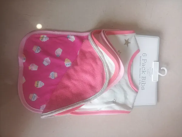 Pink_Reversible_Bib_Set_for_Babies