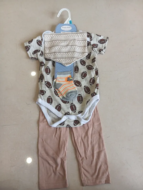 Multicolor_Football_Print_Bodysuit_Set_for_Babies