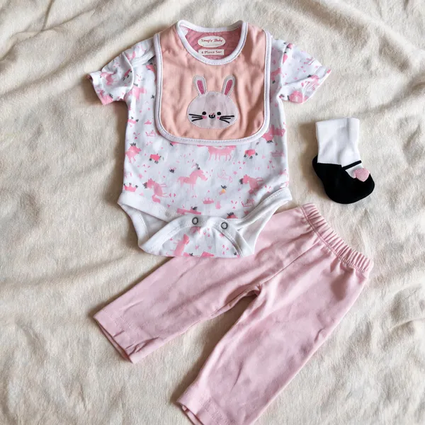 Pink_Printed_Baby_Outfit_Set_for_Girls