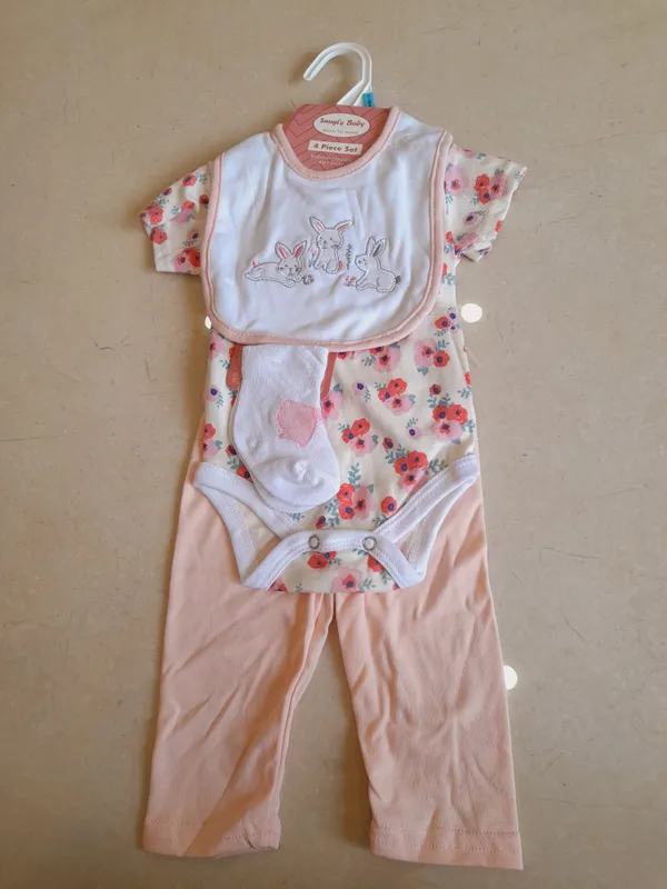 Pink_Floral_Print_Baby_3-Piece_Set_for_Girls