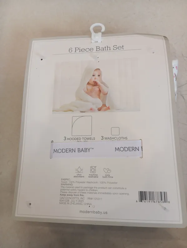 Modern_Baby_6_Piece_Hooded_Towel_And_Washcloth_Bath_Set