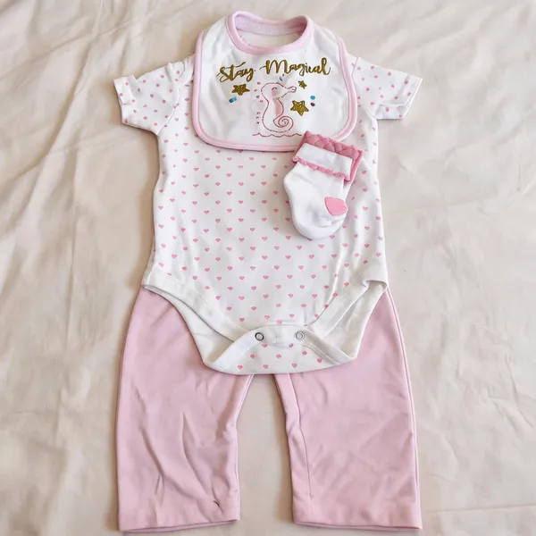 Pink_Printed_4_Piece_Baby_Clothing_Set_for_Girls