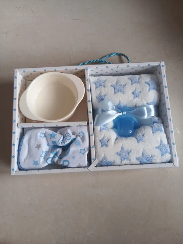 Blue_Star_Baby_Gift_Set_for_Newborns