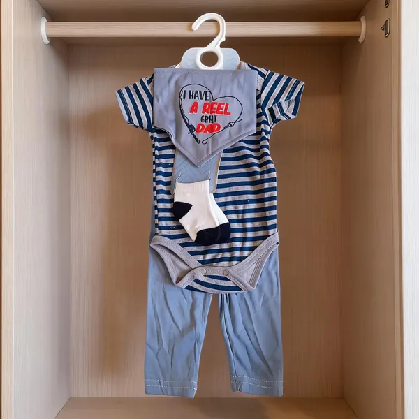 Blue_Striped_Baby_Bodysuit_Set_for_Boys