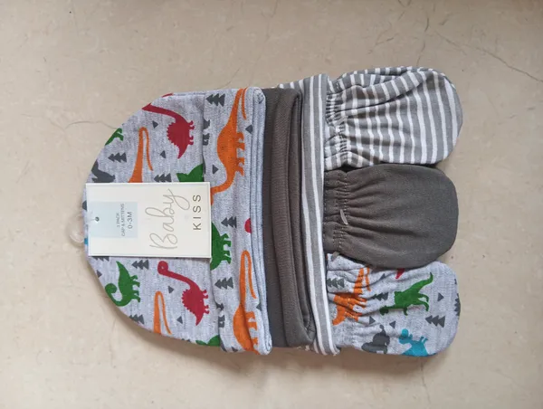 Multicolour_Printed_Baby_Caps_for_Infants