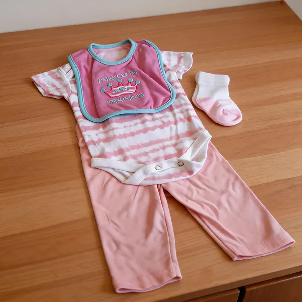 Pink_Printed_Baby_Three_Piece_Set_for_Girls