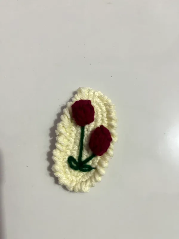 White_And_Red_And_Green_Crochet_Yarn_Hair_Clip_For_Women,_Hair_Styling,_Daily_Wear_Pack_Of_5