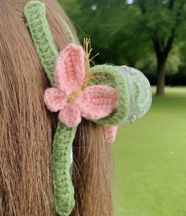 Pink_And_Green_Crochet_Yarn_Headband_For_Women,_Hair_Styling,_Daily_Wear