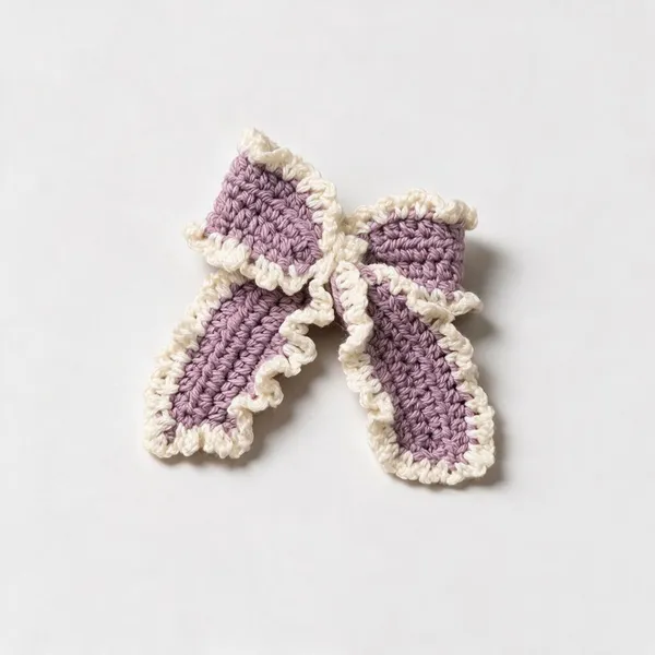 Purple_And_White_Crochet_Yarn_Hair_Bow_Clip_For_Girls,_Hair_Styling,_Daily_Wear_Pack_Of_2