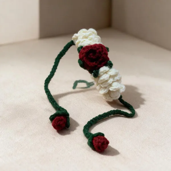 Red_And_White_And_Green_Crochet_Yarn_Gajra_Bracelet_For_Women,_Traditional_Wear,_Daily_Wear