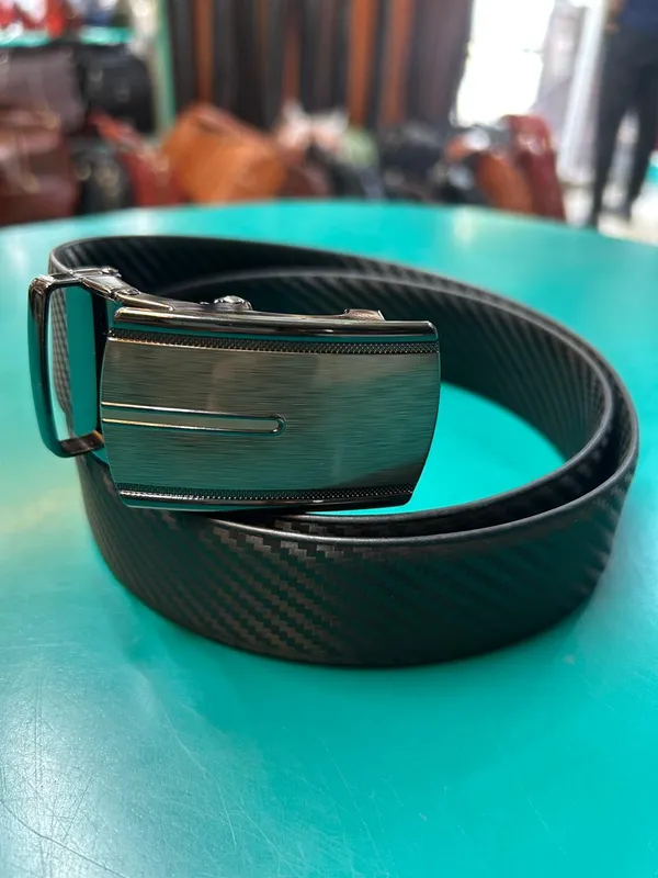 Black_Textured_Belt_with_Metal_Buckle_for_Men