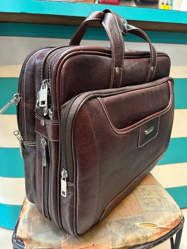 Brown_Leather_Briefcase_For_Men