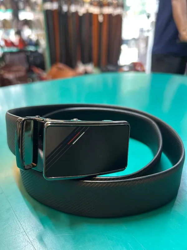 Black_Textured_Casual_Belt_for_Men