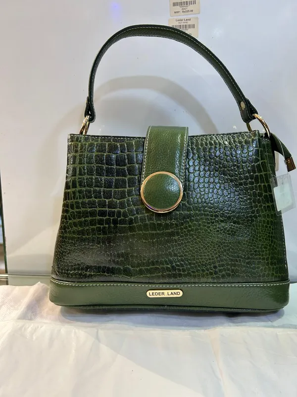 Green_Genuine_Leather_Structured_Handbag_for_Women