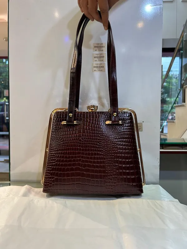 Brown_Crocodile_Textured_Leather_Structured_Handbag_For_Women