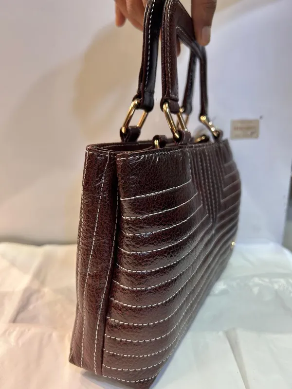 Brown_Leather_Textured_Structured_Handbag_For_Women