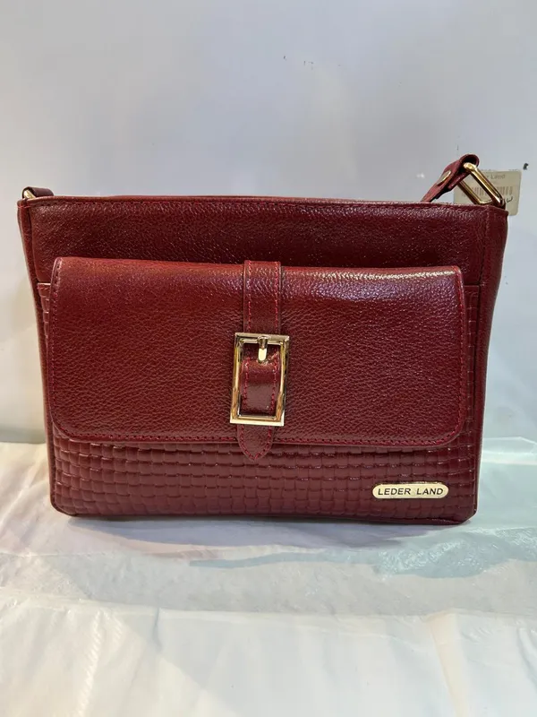 Maroon_Leather_Textured_Shoulder_Bag_For_Women