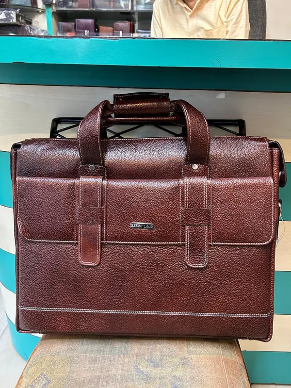 Brown_Leather_Textured_Briefcase_For_Men