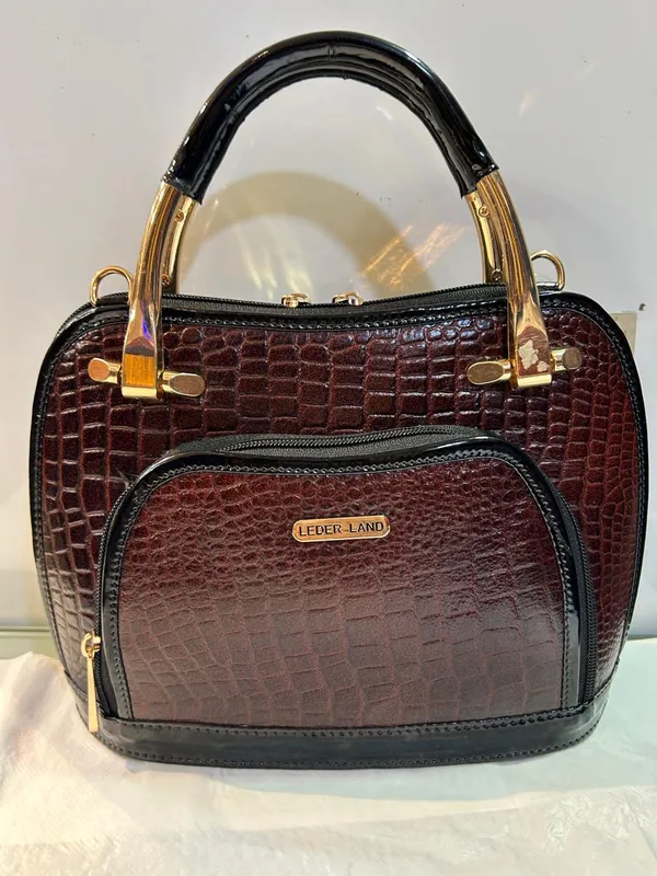 Brown_Leather_Handbag_For_Women