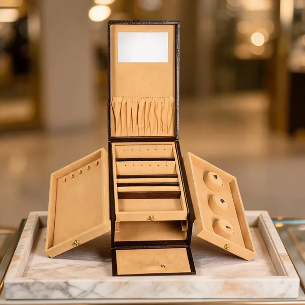 Wood_Multi-Compartment_Jewellery_Organizer_Box