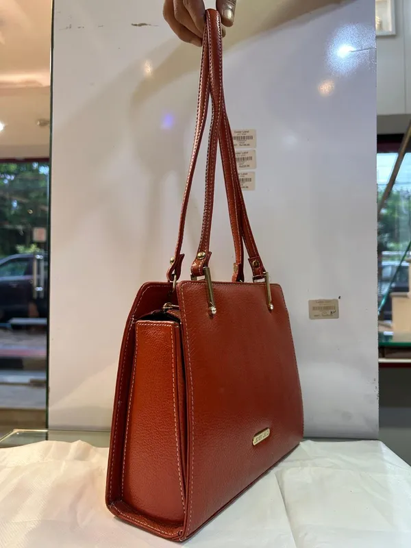 Brown_Textured_Tote_Handbag_for_Women