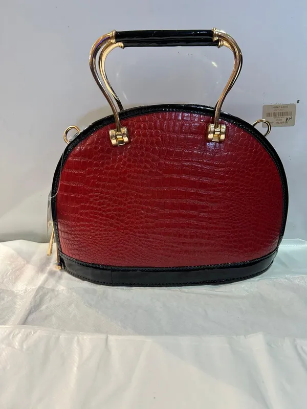 Red_Synthetic_Leather_Structured_Handbag_for_Women
