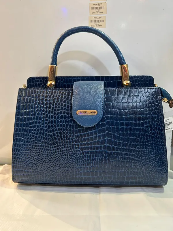 Blue_Textured_Structured_Handbag_for_Women