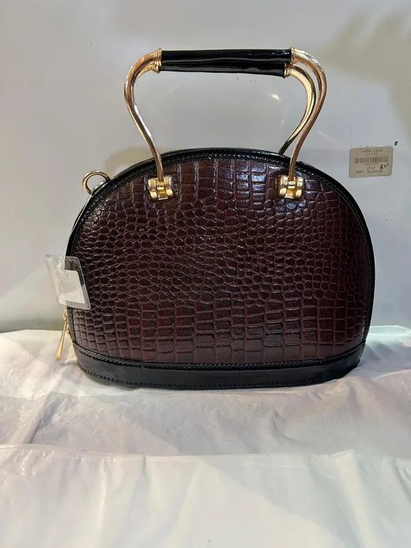 Brown_Textured_Leather_Structured_Handbag_For_Women