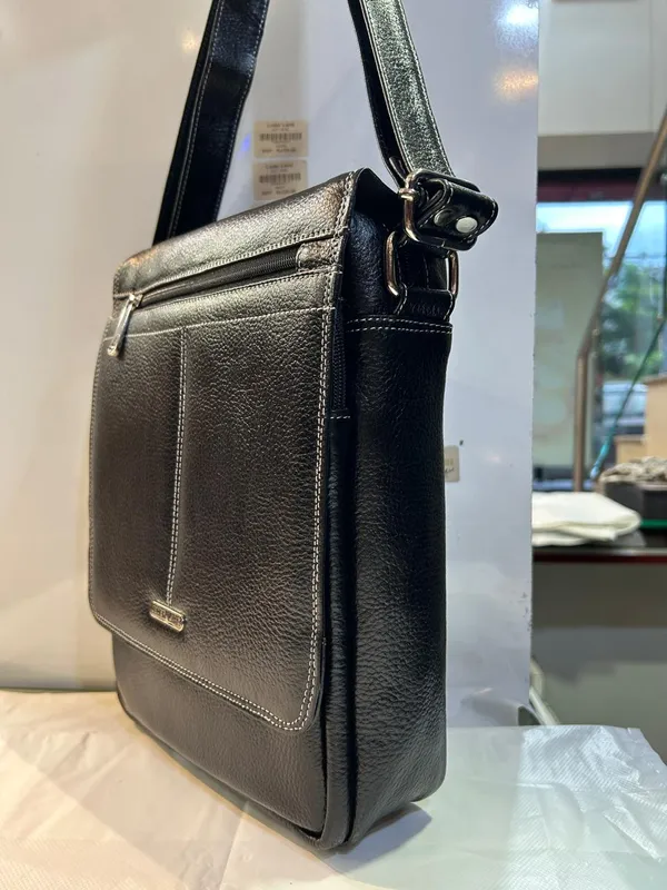 Black_Leather_Textured_Crossbody_Sling_Bag_For_Men