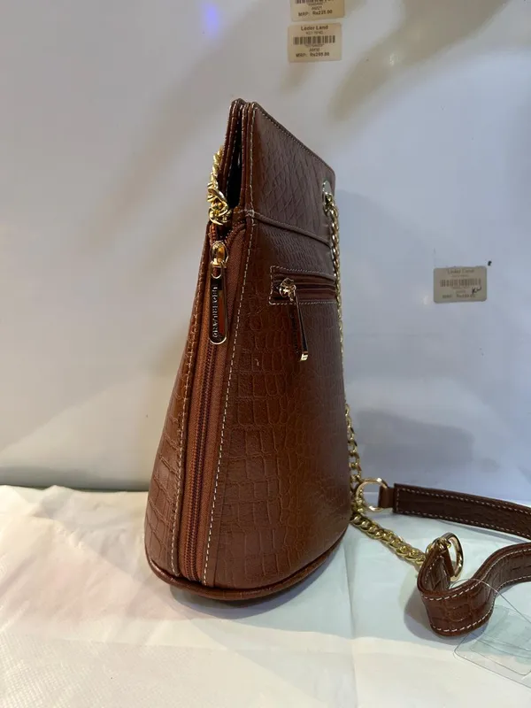 Brown_Crocodile_Textured_Sling_Bag_for_Women