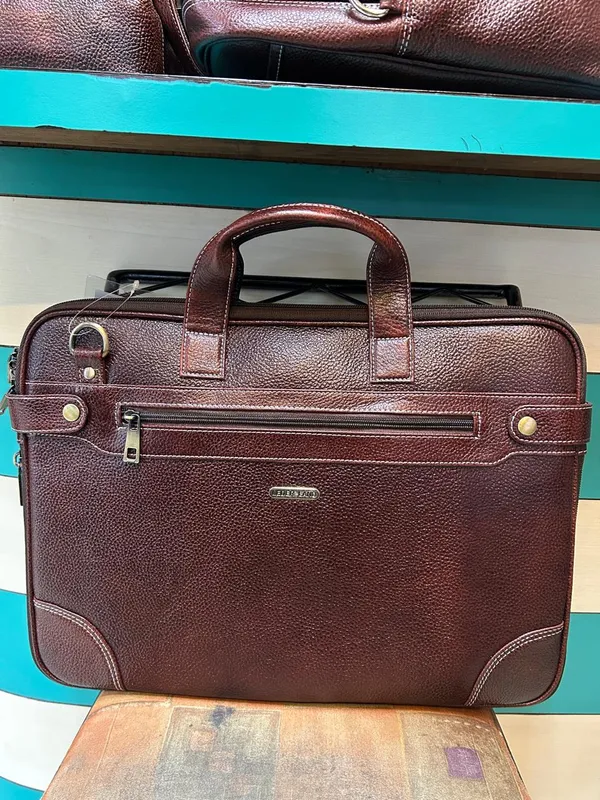 Brown_Leather_Briefcase_For_Men