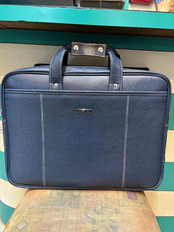 Navy_Leather_Structured_Briefcase_For_Men