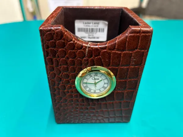 Brown_Crocodile_Print_Leather_Desk_Organizer_With_Clock