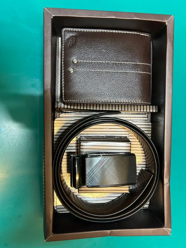 Black_Wallet_And_Belt_Gift_Set_for_Men