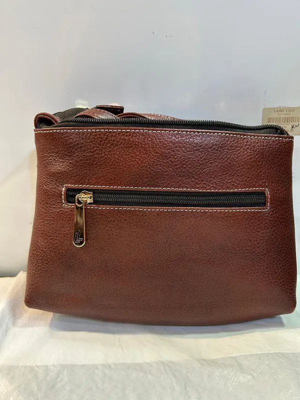 Brown_Leather_Sling_Bag_for_Men