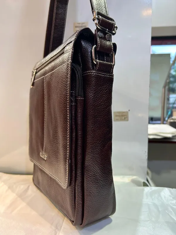 Brown_Leather_Textured_Sling_Bag_For_Men