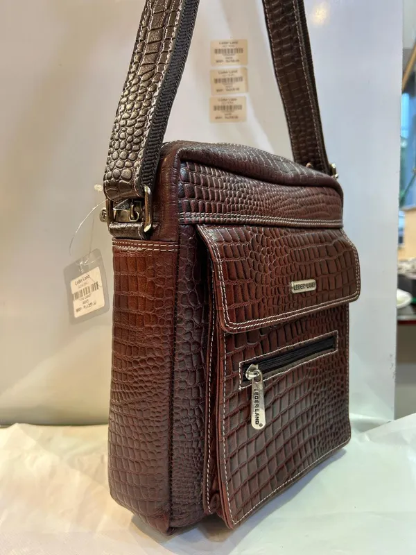 Brown_Textured_Leather_Crossbody_Sling_Bag_For_Men
