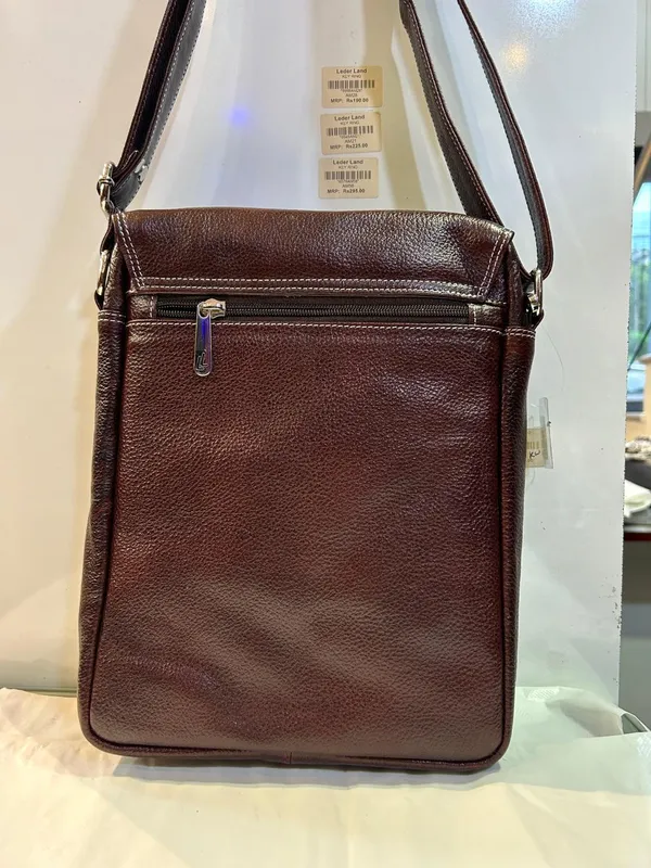Brown_Leather_Textured_Crossbody_Bag_For_Men